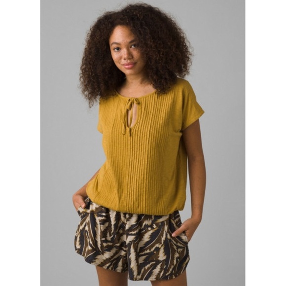 Prana Tops - Prana Women's Ocupas Popover in Canella, Size M, Gold Top with Pleats, Boho